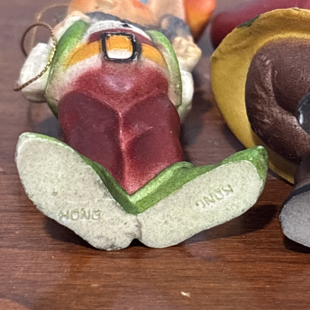 LOT 4 BRADFORD COLLECTION GNOME ELF CHRISTMAS ORNAMENTS Vintage Hong Kong - Picture 13 of 13